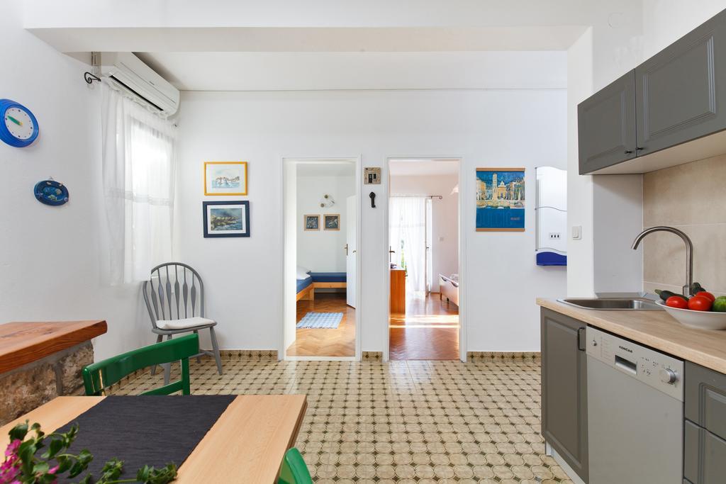 Apartment Dubica 赫瓦尔 外观 照片
